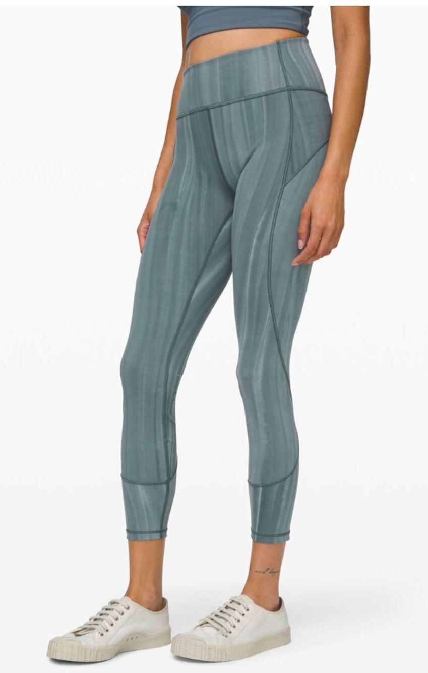 Lululemon In Movement Tight 25 Everlux Linear Spray Dye Womens